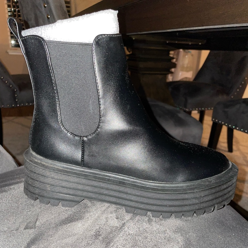 Public desire amerika chunky flat Chelsea boot